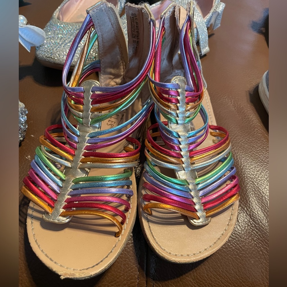 Girls sandals